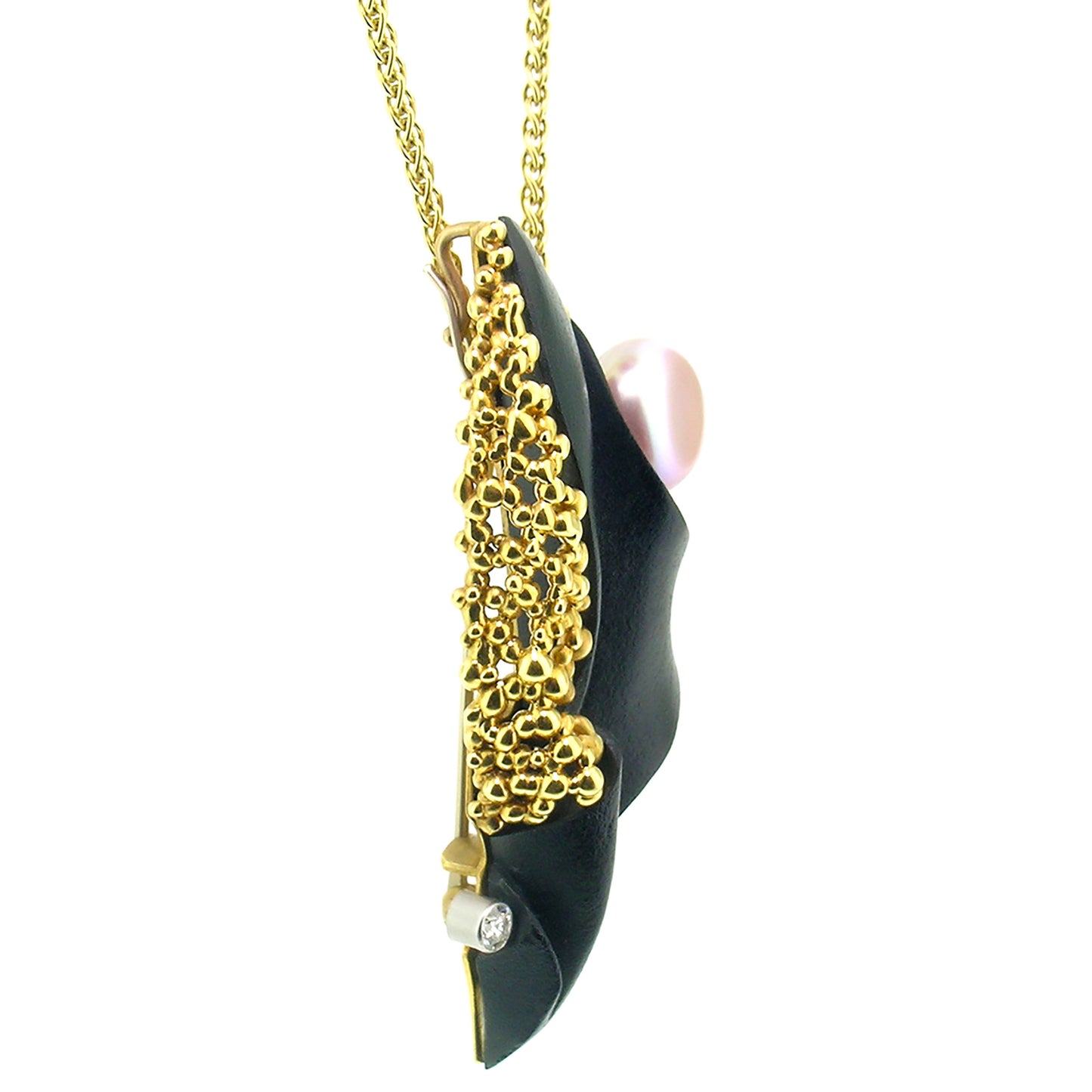 Black Chalcedony Sculpture with Pearl in 18kt Pendant & Brooch