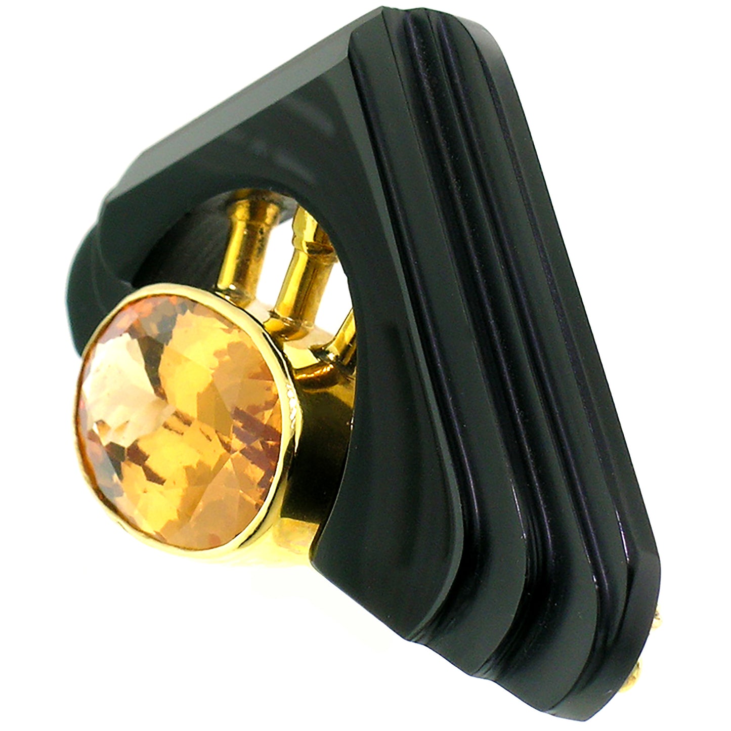 Black Chalcedony Sculpture with Garnet in 18kt Pendant & Brooch