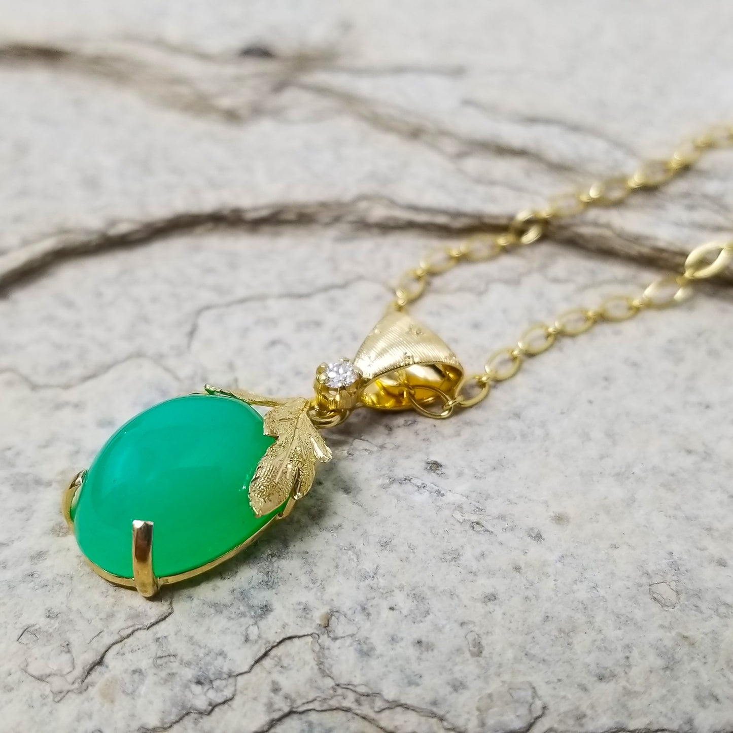 Chrysoprase Sylvia 18kt Pendant