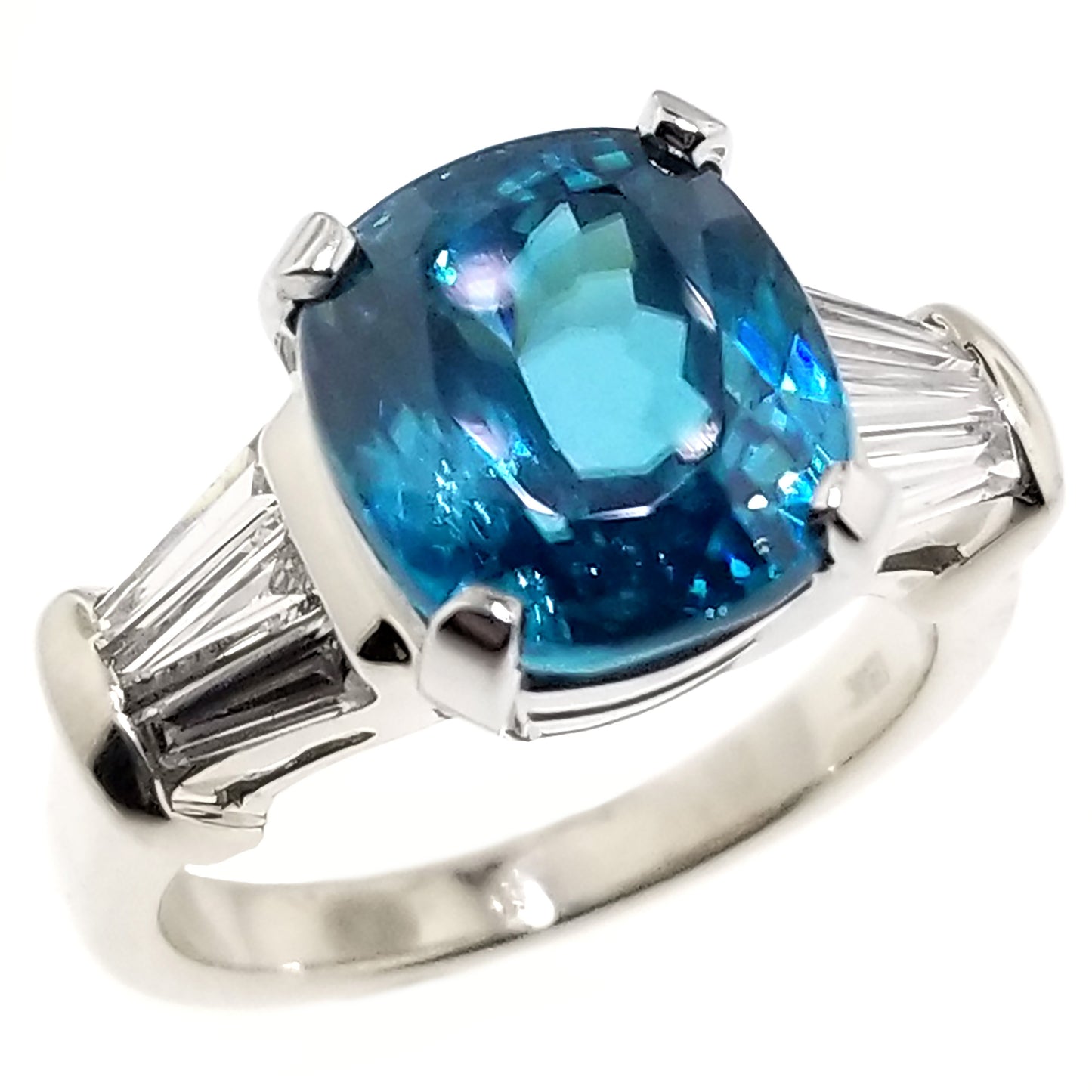 Blue Zircon & Diamond 18kt Ring