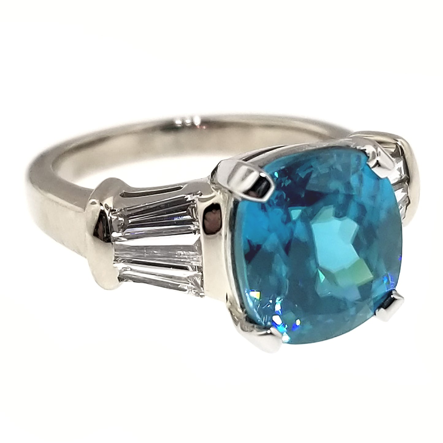 Blue Zircon & Diamond 18kt Ring