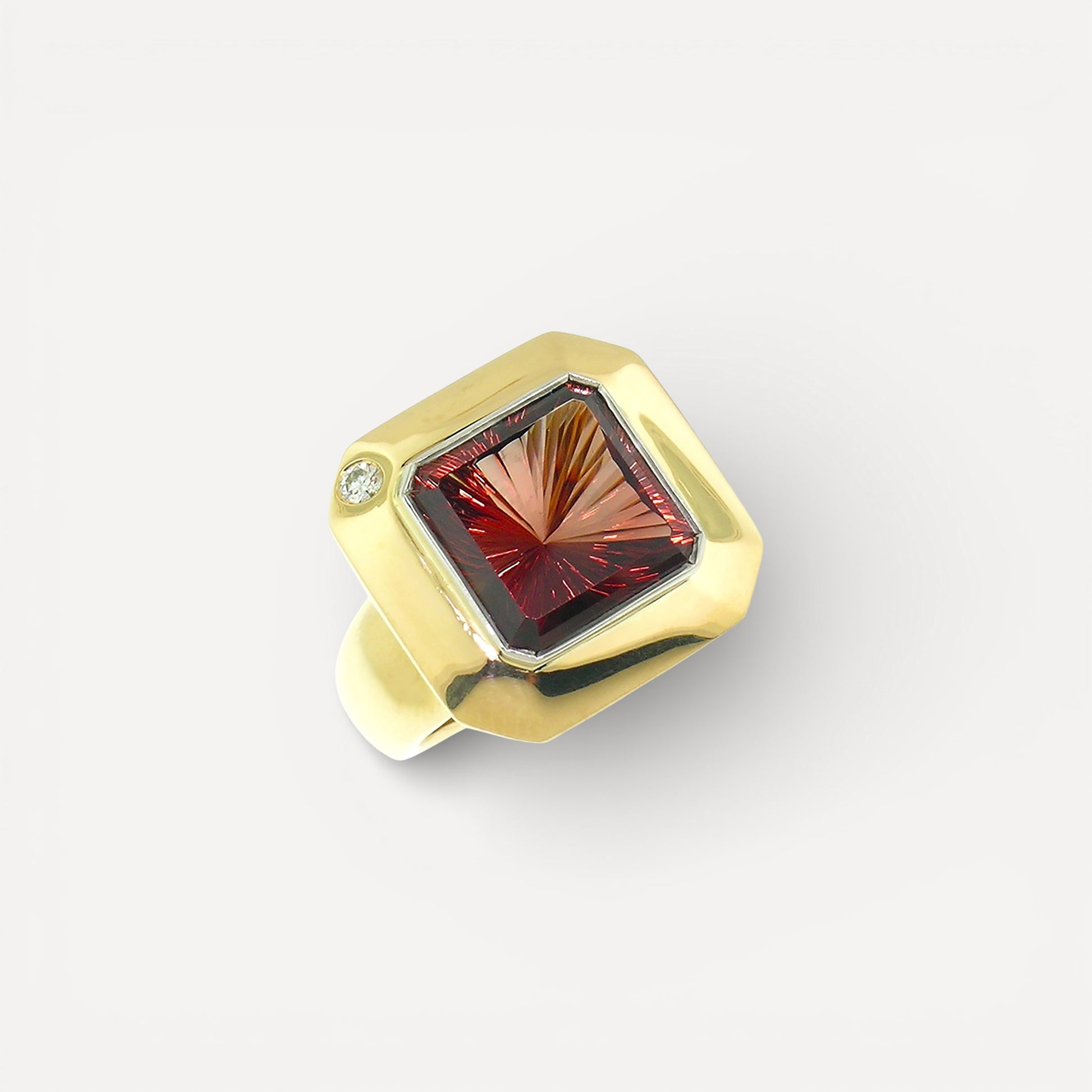 Derek Katzenbach cut Oregon Sunstone 18kt Aphrodite Ring made in USA by Cynthia Scott Jewelry