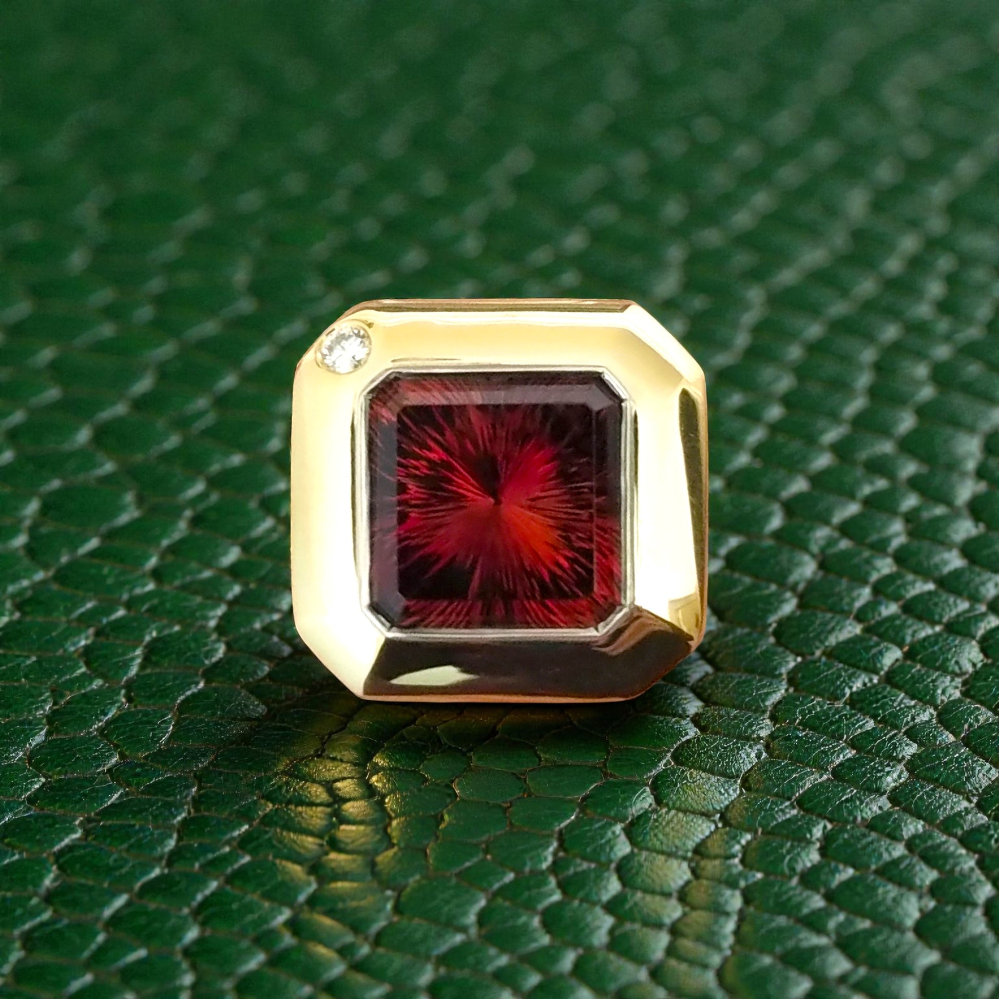 Derek Katzenbach cut Oregon Sunstone 18kt Aphrodite Ring made in USA by Cynthia Scott Jewelry